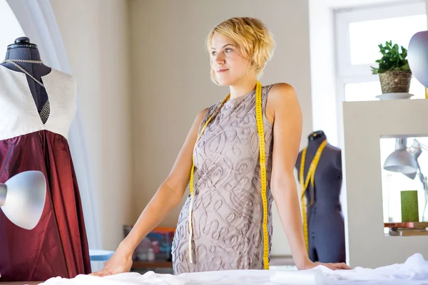 Seamstress in atelier studio — Stock Photo, Image