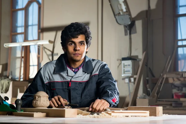 Carpenter at work — Stock Photo, Image