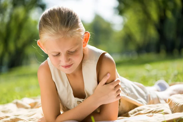 Sommaren helgen i park — Stockfoto