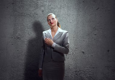 İş kadını olun yemin