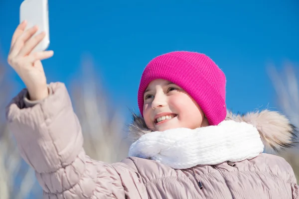 Meisje maken selfie foto — Stockfoto