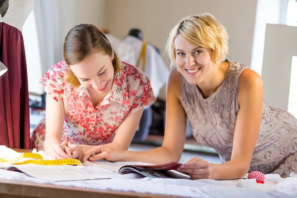 Two sempstress at work — Stock Photo, Image