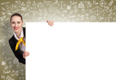 kadın bir şeyler sunmak