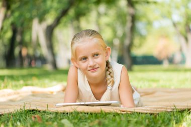 Battaniye var yalan Park çocuk