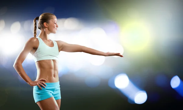 Young attractive fitness girl — Stock Photo, Image