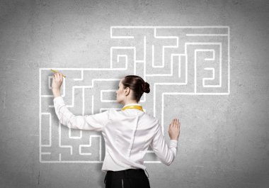 iş kadını bulma çözüm!