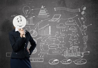 Tanınmayan işkadını maskesi