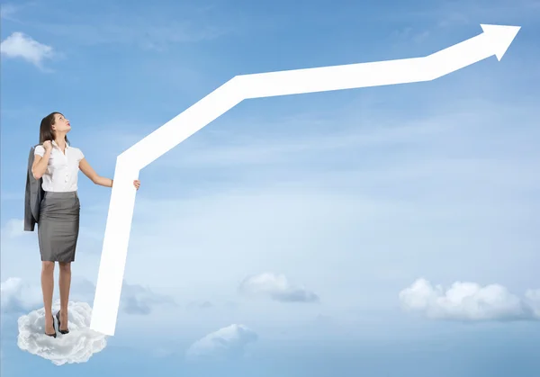 Mujer de negocios con flecha en la nube — Foto de Stock