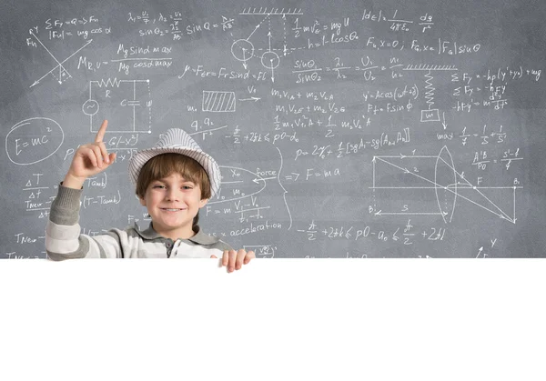 Niño con tablero de publicidad en blanco —  Fotos de Stock