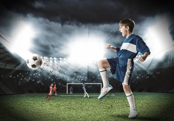 Jovem campeão de futebol — Fotografia de Stock