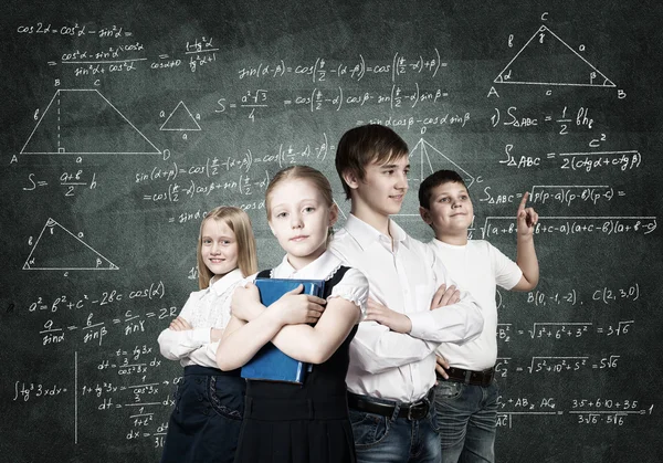 Niños eligiendo profesión futura —  Fotos de Stock