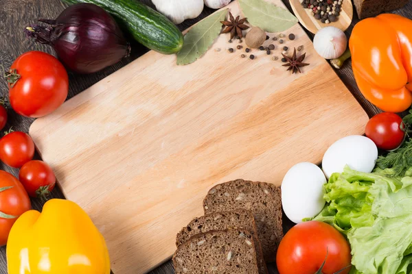 Ensemble de légumes et d'épices — Photo