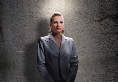 Genç saint işkadını