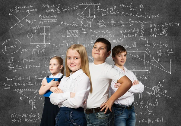 Niños probando profesiones — Foto de Stock