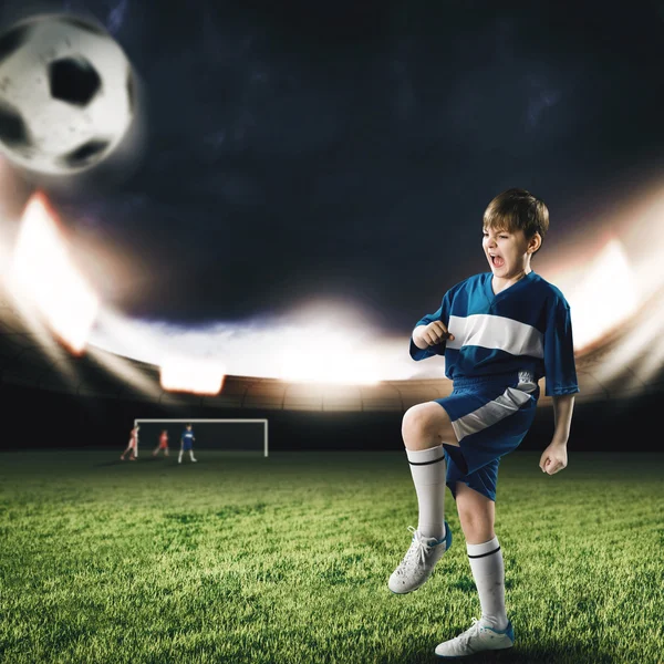 Jovem campeão de futebol — Fotografia de Stock