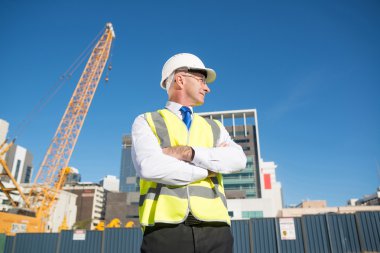 kask inşaat mühendisi