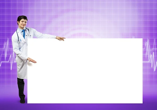 Lekarz z pusty transparent — Zdjęcie stockowe
