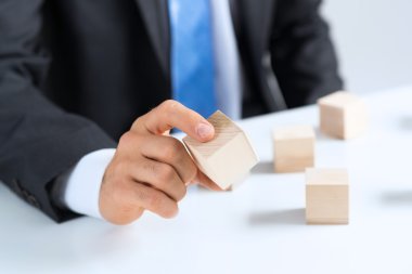 işadamı yapı kule