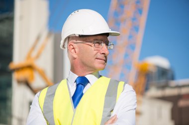 kask inşaat mühendisi