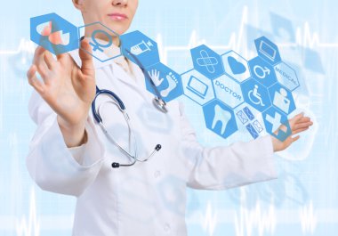 kadın doktor medya ekran dokunaklı