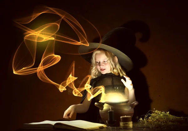 Little Halloween witch — Stock Photo, Image