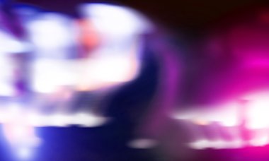 bulanık sahne ışıkları