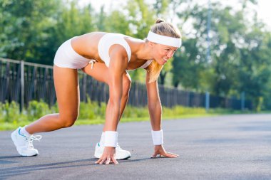 Genç sporcu kadın runner