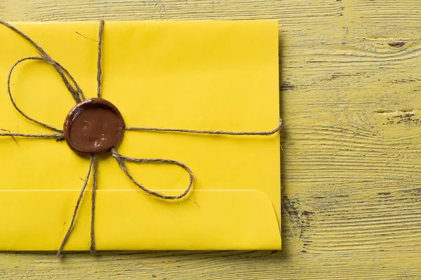 значок конверта. где желтое письмо на 7. фон для письма. светло желтый конверт. желтые конверты.