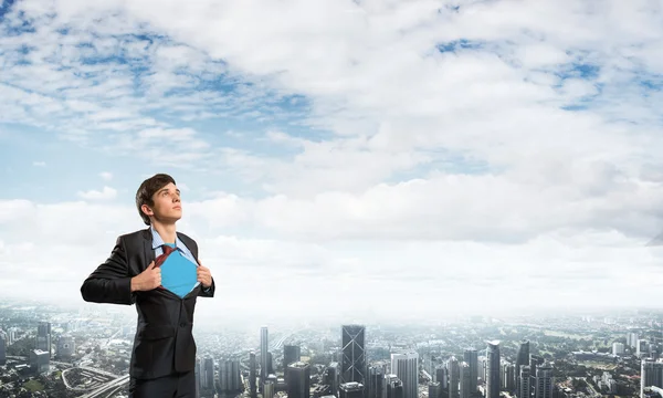 Office worker opening shirt — Stock Photo, Image