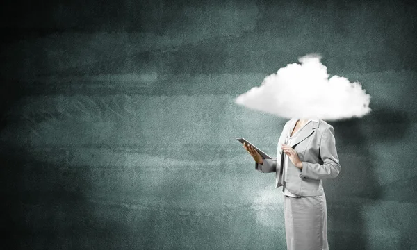 Nuvola testa donna d'affari — Foto Stock