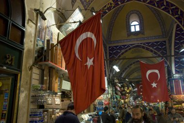 Kapalıçarşı istanbul 'un Türk bayrağı