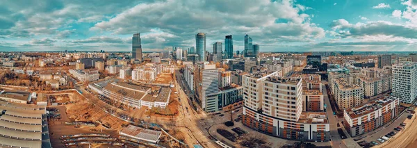 Schöne Panorama Drohnen Skyline Ansicht Der Warschauer Innenstadt Mit Wolkenkratzern — Stockfoto
