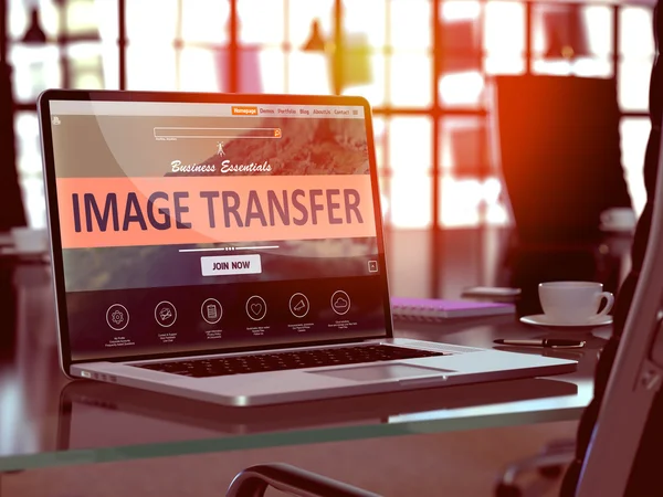 Image Transfer Concept on Laptop Screen. — 图库照片