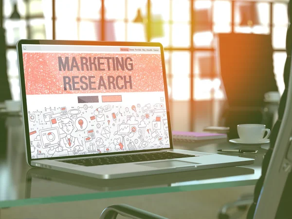 Schermo portatile con concetto di ricerca di marketing . — Foto Stock
