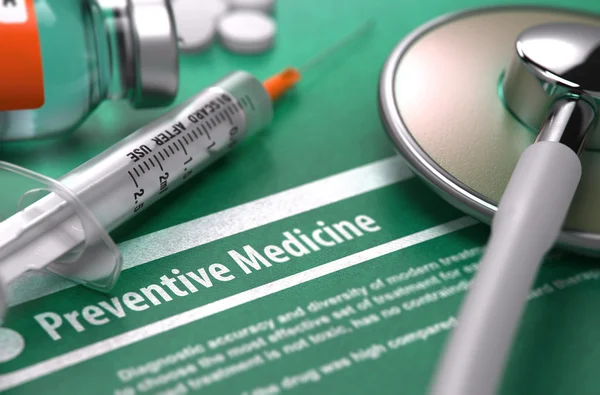 Médecine préventive - Diagnostic imprimé sur fond vert . — Photo