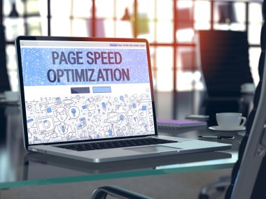 Modern İşyeri Arka Planında Dizüstü Bilgisayarda Sayfa Hızı Optimizasyonu.