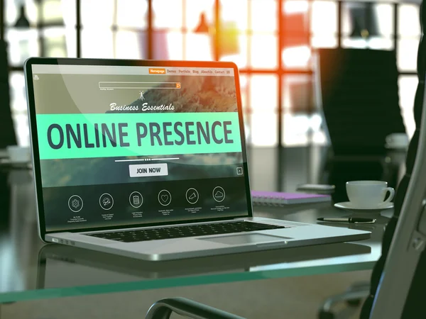 Laptop Screen with Online Presence Concept. — Stock Photo, Image