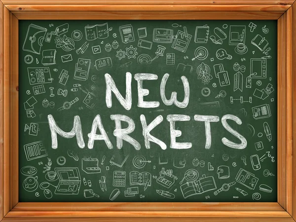 Neues Marktkonzept. grüne Tafel mit Doodle-Symbolen. — Stockfoto
