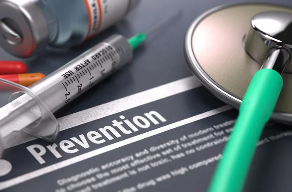 Prevention-tryckt diagnos på grå bakgrund. — Stockfoto