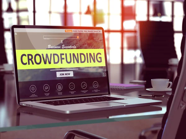 Crowdfunding Concepto en la pantalla del ordenador portátil . —  Fotos de Stock