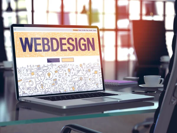 Webdesign sul computer portatile sullo sfondo del luogo di lavoro moderno . — Foto Stock