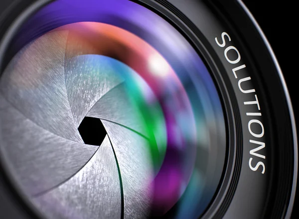 Close-up digitale camera lens met oplossingen. — Stockfoto