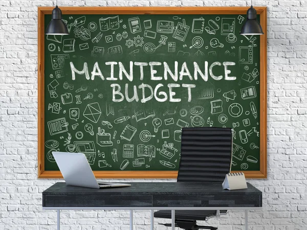 Hand getrokken onderhoud budget op kantoor schoolbord. — Stockfoto