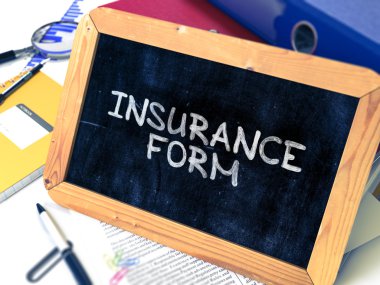 Sigorta Formu Chalkboard üzerinde El Yazısı.