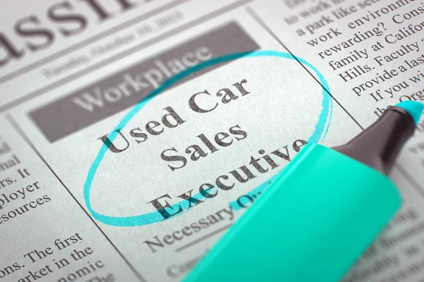 We are Hiring Used Car Sales Executive. — 图库照片