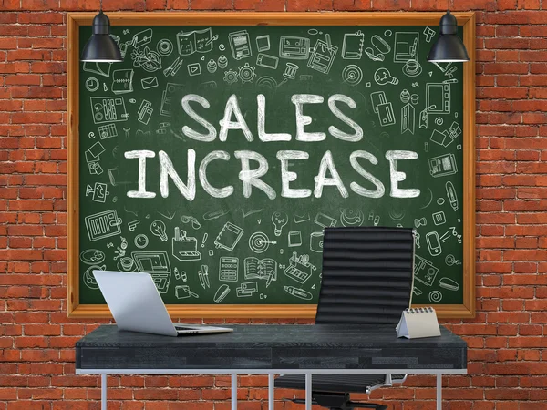 Sales Increase - Hand Drawn on Green Chalkboard. — Stock fotografie