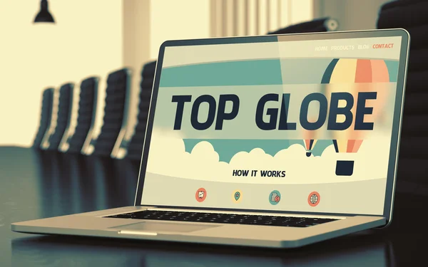 Top Globe en el ordenador portátil en la sala de reuniones . — Foto de Stock
