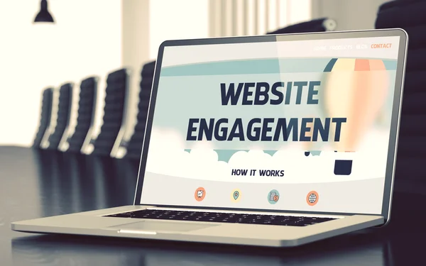 Website Engagement on Laptop in Conference Room. — Stock Photo, Image