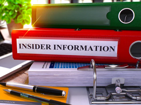 Red Ring Binder con Iscrizione Informazioni Insider . — Foto Stock