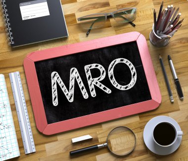 Mro üzerinde Küçük Chalkboard.